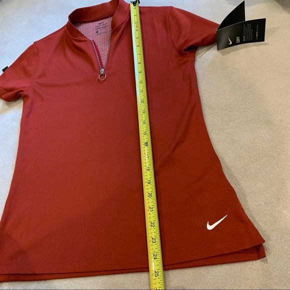 New Nike Golf Tshirt Size Small - Picture 8 of 8